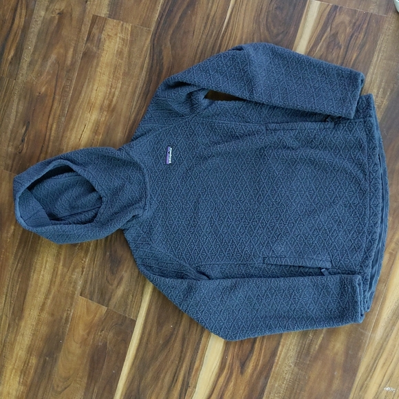Patagonia Tops - Patagonia
